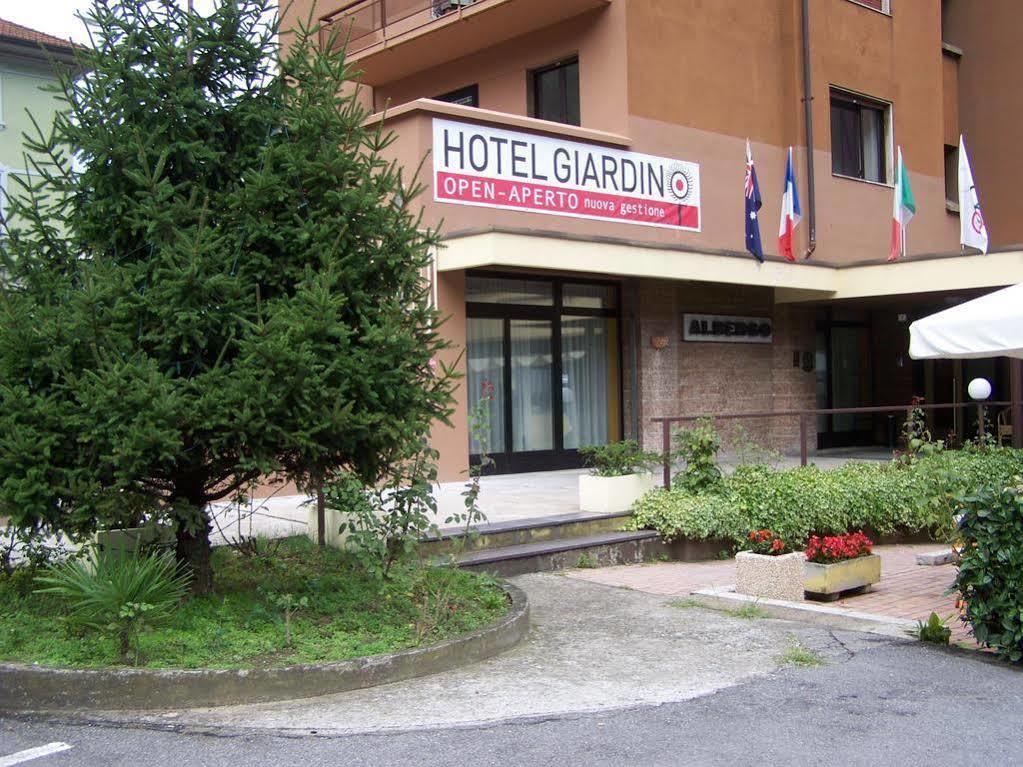 Hotel Giardino Breno Kültér fotó