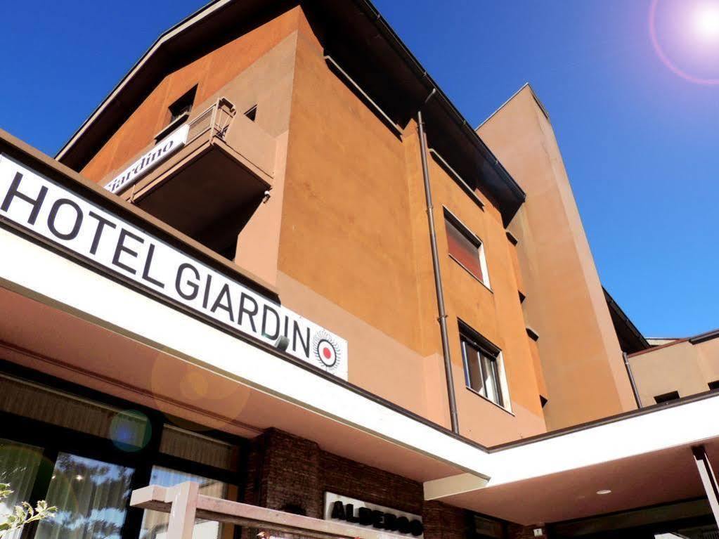 Hotel Giardino Breno Kültér fotó